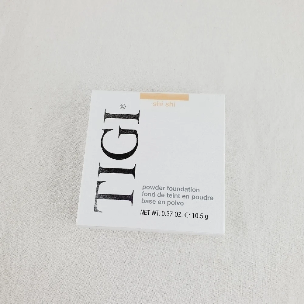 LAST ONE ❤️ TIGI Powder Foundation Shade Shi Shi